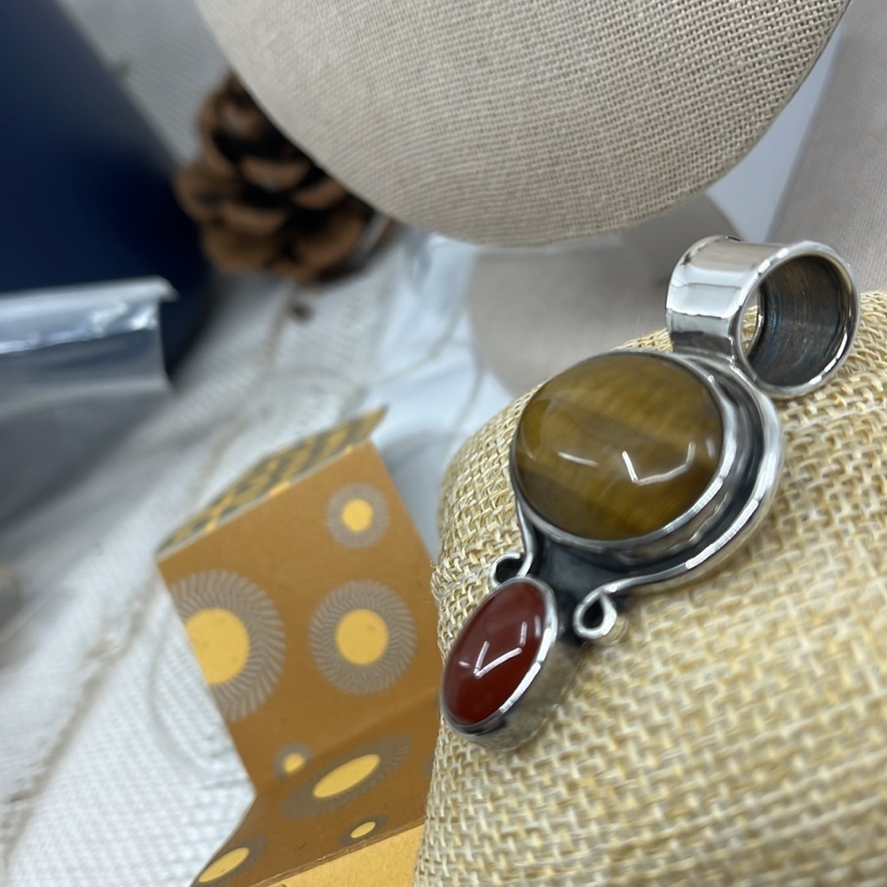 Vintage CII Mexico 925 Sterling Tiger's Eye & Carnelian Pendant Heavy 18.4g - Picture 11 of 16
